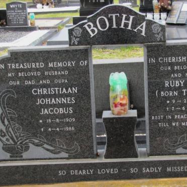 BOTHA Christiaan Johannes Jacobus 1909-1986 &amp; Ruby Iris THOMAS 1912-1995