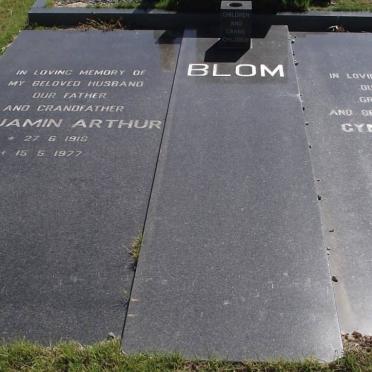 BLOM Benjamin Arthur 1916-1977 &amp; Cynthia Jean 1928-2001
