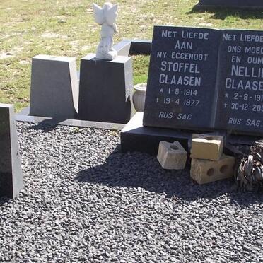CLAASEN C.J. 1914-1977 &amp; Petronella C. 1914-2002 :: CLAASEN Roelfie -1978