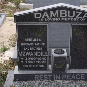 DAMBUZA Mzwandile 1940-1994