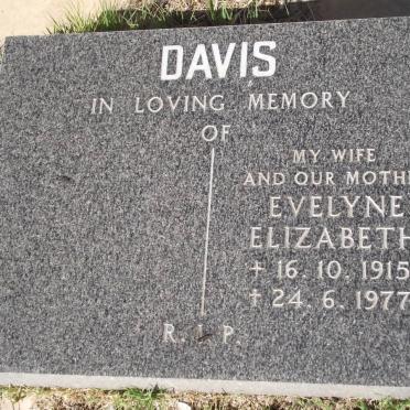 DAVIS Evelyne Elizabeth 1915-1977