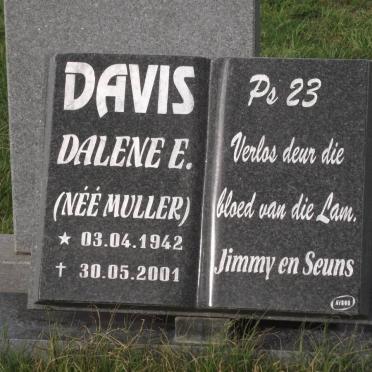 DAVIS Dalene E. nee MULLER 1942-2001