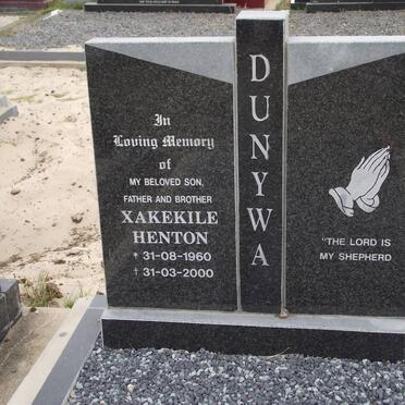 DUNYWA Xakekile Henton 1960-2000