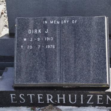 ESTERHUIZEN Dirk J. 1913-1976