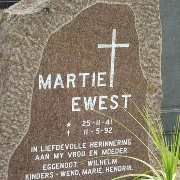 EWEST Martie 1941-1992
