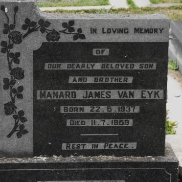 EYK Manard James, van 1937-1959