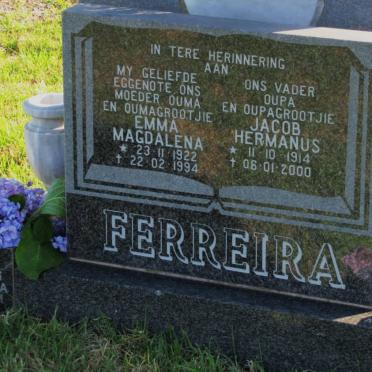 FERREIRA Jacob Hermanus 1914-2000 &amp; Emma Magdalena 1922-1994