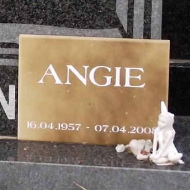GREEN Petronella C. 1919-1994 :: GREEN Angie 1957-2008 