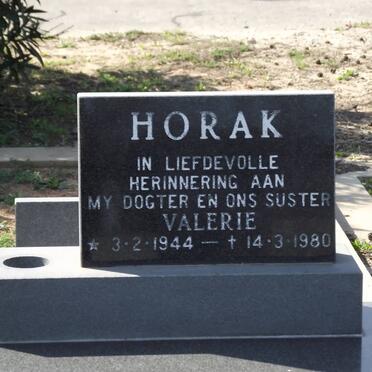 HORAK Valerie 1944-1980