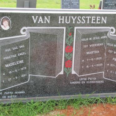 HUYSSTEEN, van 