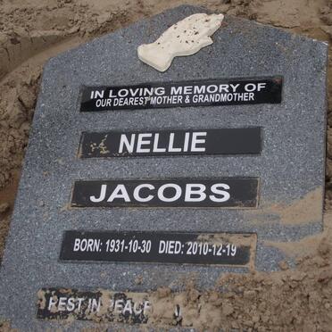 JACOBS Nellie 1931-2010