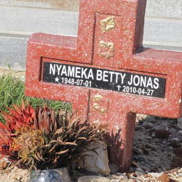 JONAS Nyameka Betty 1948-2010