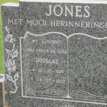 JONES Douglas 1925-2000