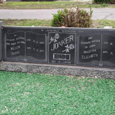 JONKER Willem Daniel 1902-1971 &amp; Martha Elizabeth 1900-1979