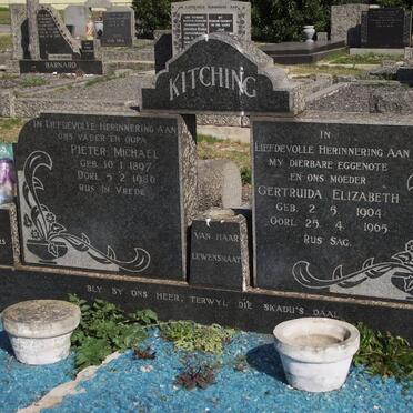KITCHING Pieter Michael 1897-1980 &amp; Gertruida Elizabeth 1904-1965