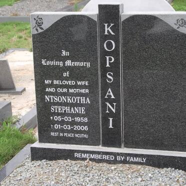 KOPSANI Ntsonkotha Stephanie 1958-2006