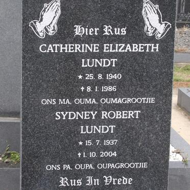 LUNDT Sydney Robert 1937-2004 &amp; Catherine Elizabeth 1940-1986