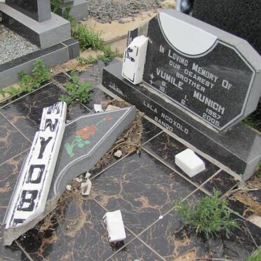 MNYOBE Vumile Munich 1957-2005