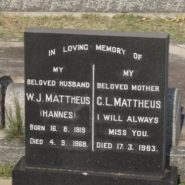 MATTHEUS W.J. 1919-1968 &amp; C.L -1983