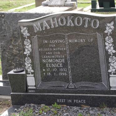 MAHOKOTO Nomonde Eunice 1932-1996