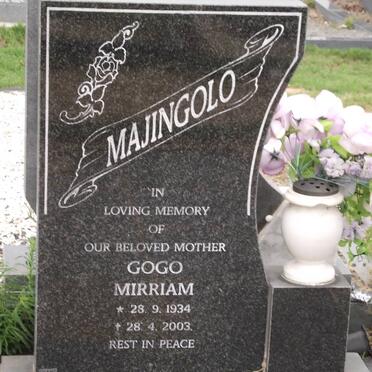 MAJINGOLO Gogo Mirriam 1934-2003