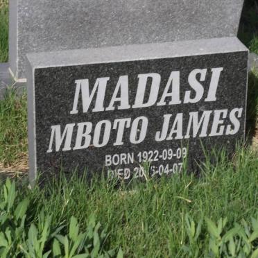 MADASI Mboto James 1922-2006