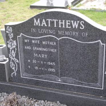 MATTHEWS Mary Elizabeth Emarina 1945-1995