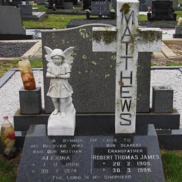 MATTHEWS Robert Thomas James 1905-1996 &amp; Alexina 1906-1974