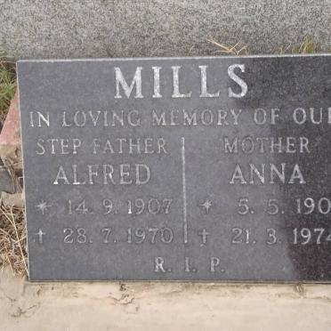 MILLS Alfred 1907-1970 &amp; Anna 1901-1974