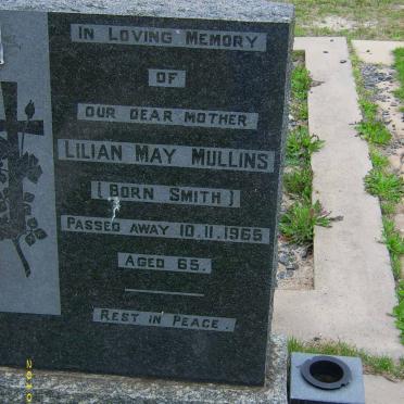 MULLINS Lillian May nee SMITH -1965 :: MULLINS Anne 1918-2004