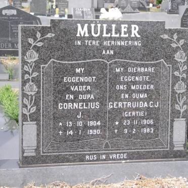 MULLER Cornelius J. 1904-1990 &amp; Gertruida C.J. 1906-1983