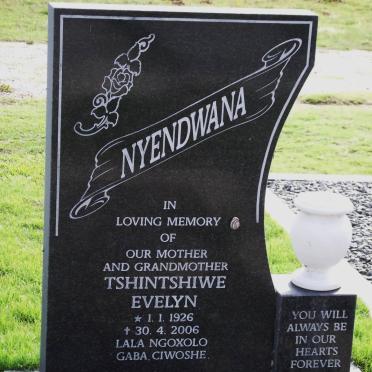 NYENDWANA Tshintshiwe Evelyn 1926-2006
