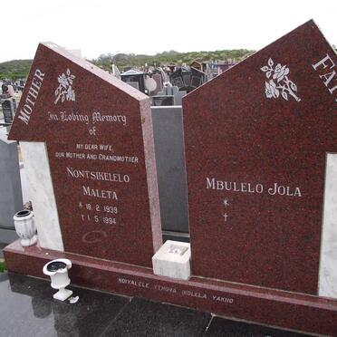 NZO Nontsikelelo Maleta 1939-1994 &amp; Mbulelo Jola