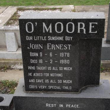 O'MOORE John Ernest 1978-1980