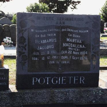 POTGIETER Hermanus Jacobus 1901-1967 &amp; Martha Magdalena MEYER 1904-1976