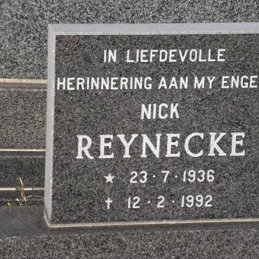 REYNECKE Nick 1936-1992