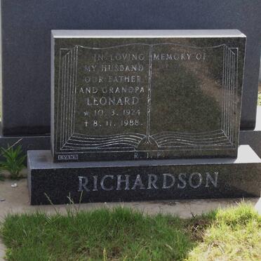 RICHARDSON Leonard 1924-1988