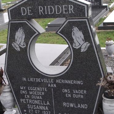 RIDDER Petronella Susanna, de 1937-1994 &amp; Rowland 1939-2004