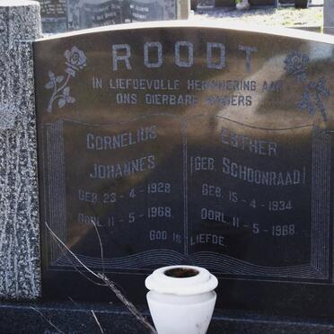 ROODT Cornelius Johannes 1928-1968 &amp; Esther SCHOONRAAD 1934-1968