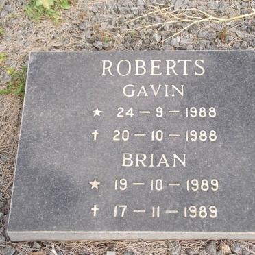 ROBERTS Gavin 1988-1988 :: ROBERTS Brian 1989-1989
