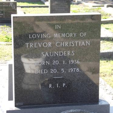 SAUNDERS Surnames :: Vanne