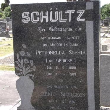 SCHULTZ Ezekiel Spurgeon 1886-1971 &amp; Petronella Sophia GERICKE 1889-1969