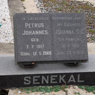 SENEKAL Petrus Johannes 1917-1982 &amp; Johanna S.C. PRINSLOO 1926-1970