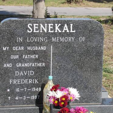 SENEKAL David Frederik 1948-1997