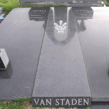 STADEN Jakobus Petrus, van 1931-1992 &amp; Agatha Catherina VOSLOO 1929-1999
