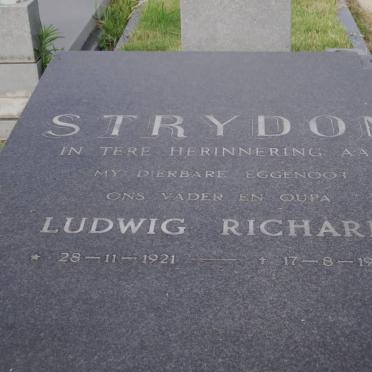 STRYDOM Ludwig Richard 1921-1992