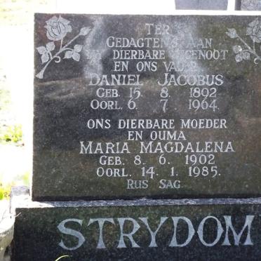STRYDOM Daniel Jacobus 1892-1964 &amp; Maria Magdalena 1902-1985