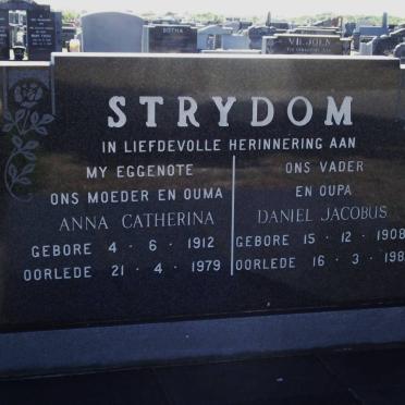 STRYDOM Daniel Jacobus 1908-1982 &amp; Anna Catherina 1912-1979