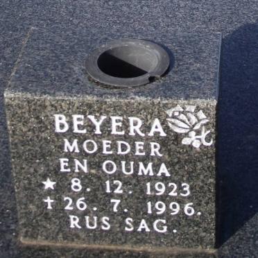 STRYDOM Beyera 1923-1996