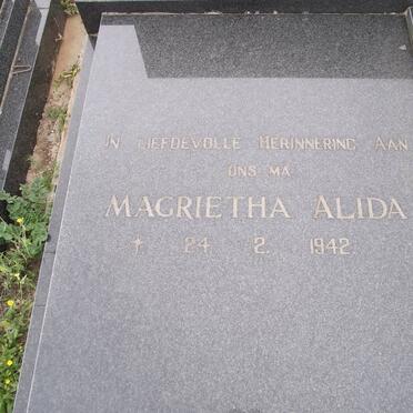 TAIT Bramwell Thomas 1938-1988 &amp; Magrietha Alida 1942-